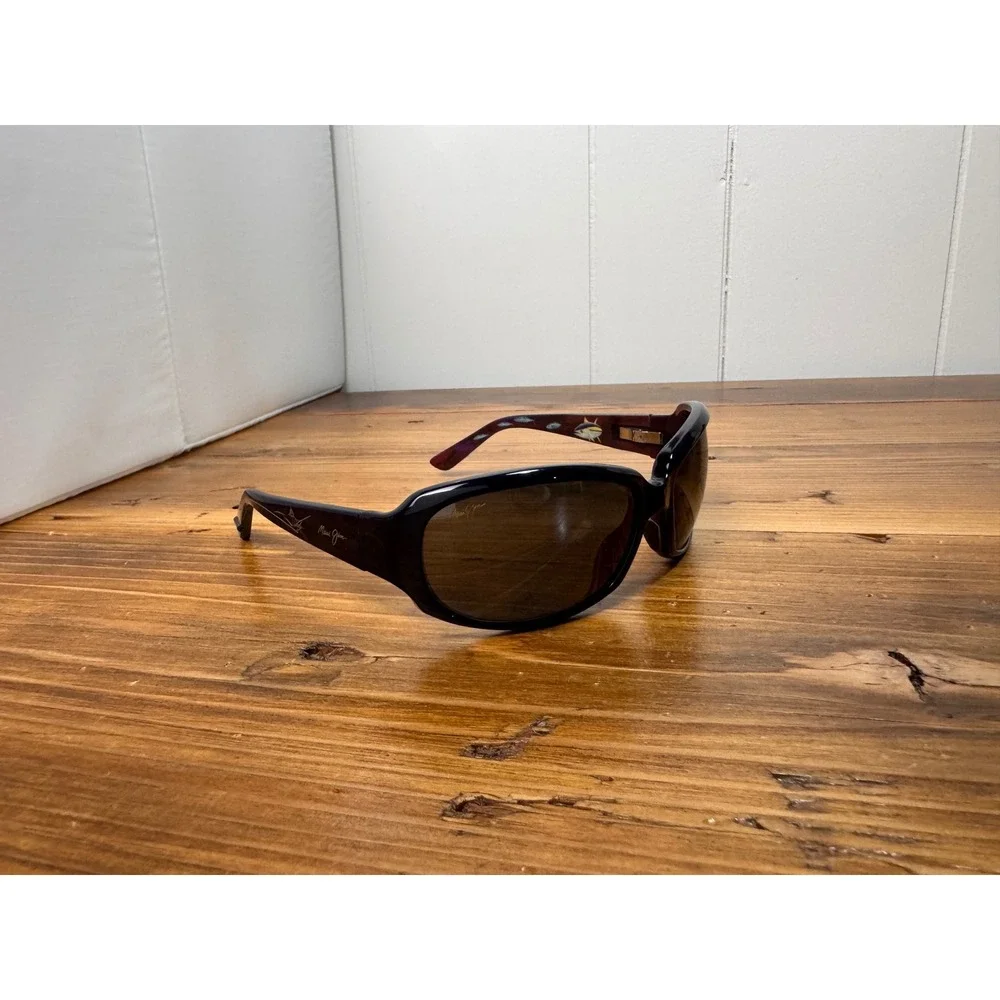 Maui Jim MJ-234-03‎ Yellowfin Polarized Sunglasses Dark Navy Unisex Wrap Sport
